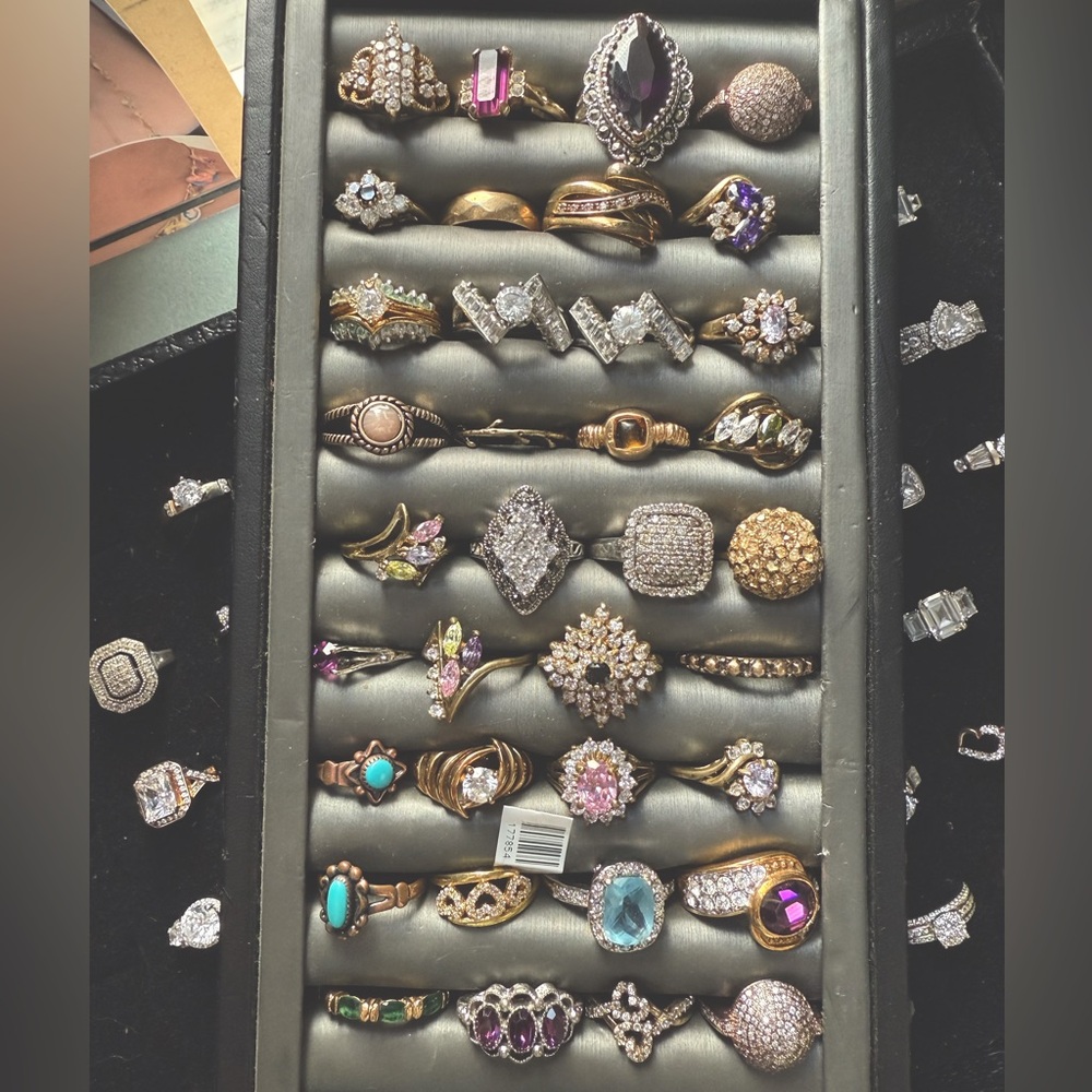 ENTIRE TRAY of vintage costume jewelry rings and vintage sterling rings.